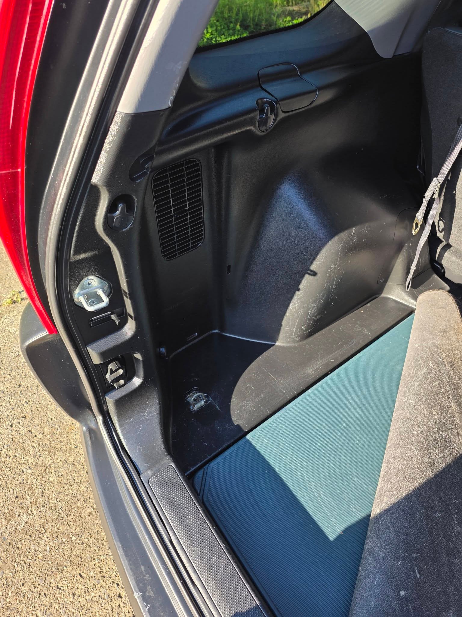crv trunk after